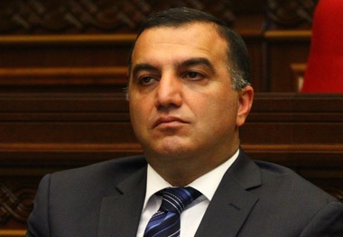 Артем Асатрян: Уровень бедности в Армении сократился на 2%