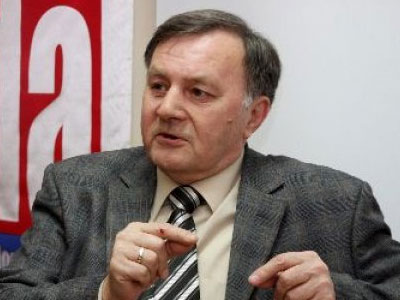 Станислав Тарасов