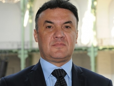 Борислав Михайлов
