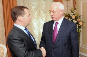 Медведев и Азаров