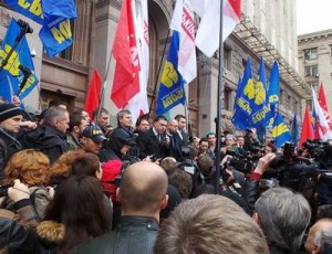 Оппозиция решила оставить Киевсовет