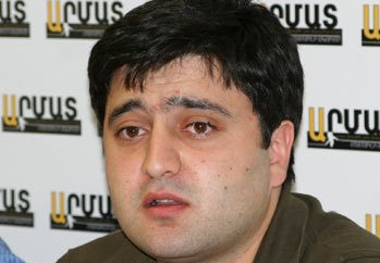 Севак Саруханян