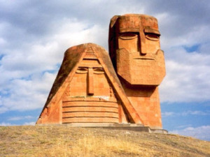 Армянские эксперты требуют от мирового сообщества не слов, а действий в вопросе Карабаха