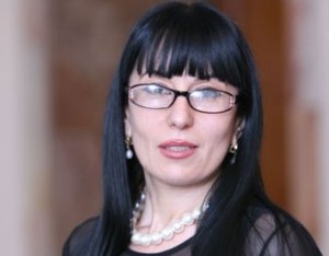 Наира Зограбян