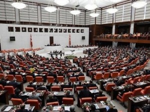 Депутаты-армяне парламента Турции