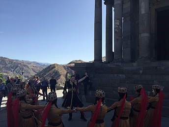 О’Брайен в Армении