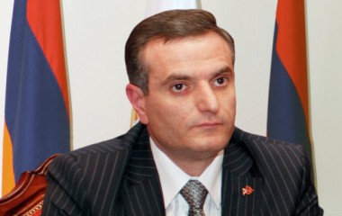 Артак Закарян