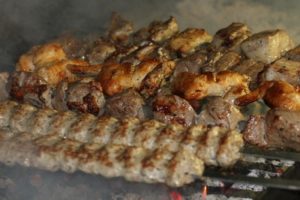 armyanskiy-kebab-i-shashlyik