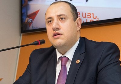 Мигран Акопян