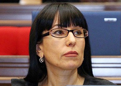 Наира Зограбян