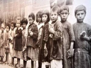 геноцид армян сироты