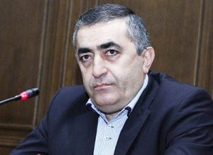 Армен Рустамян