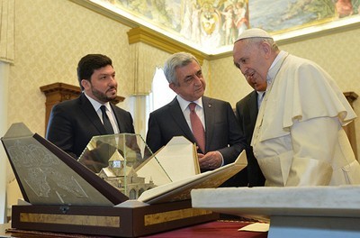 Серж Саргсян и Папа Римский