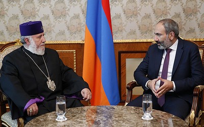Католикос и Пашинян