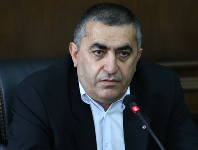 Армен Рустамян