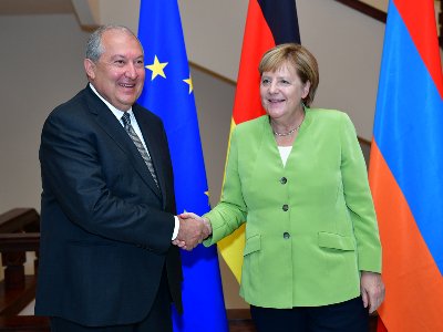 Саркисян и Меркель