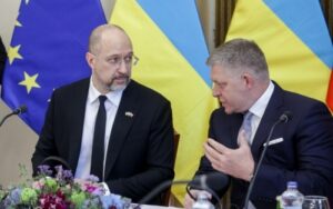 Україна домовилась зі Словаччиною про виробництво техніки для розмінування